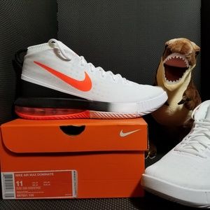 NEW Nike Air Max Dominate